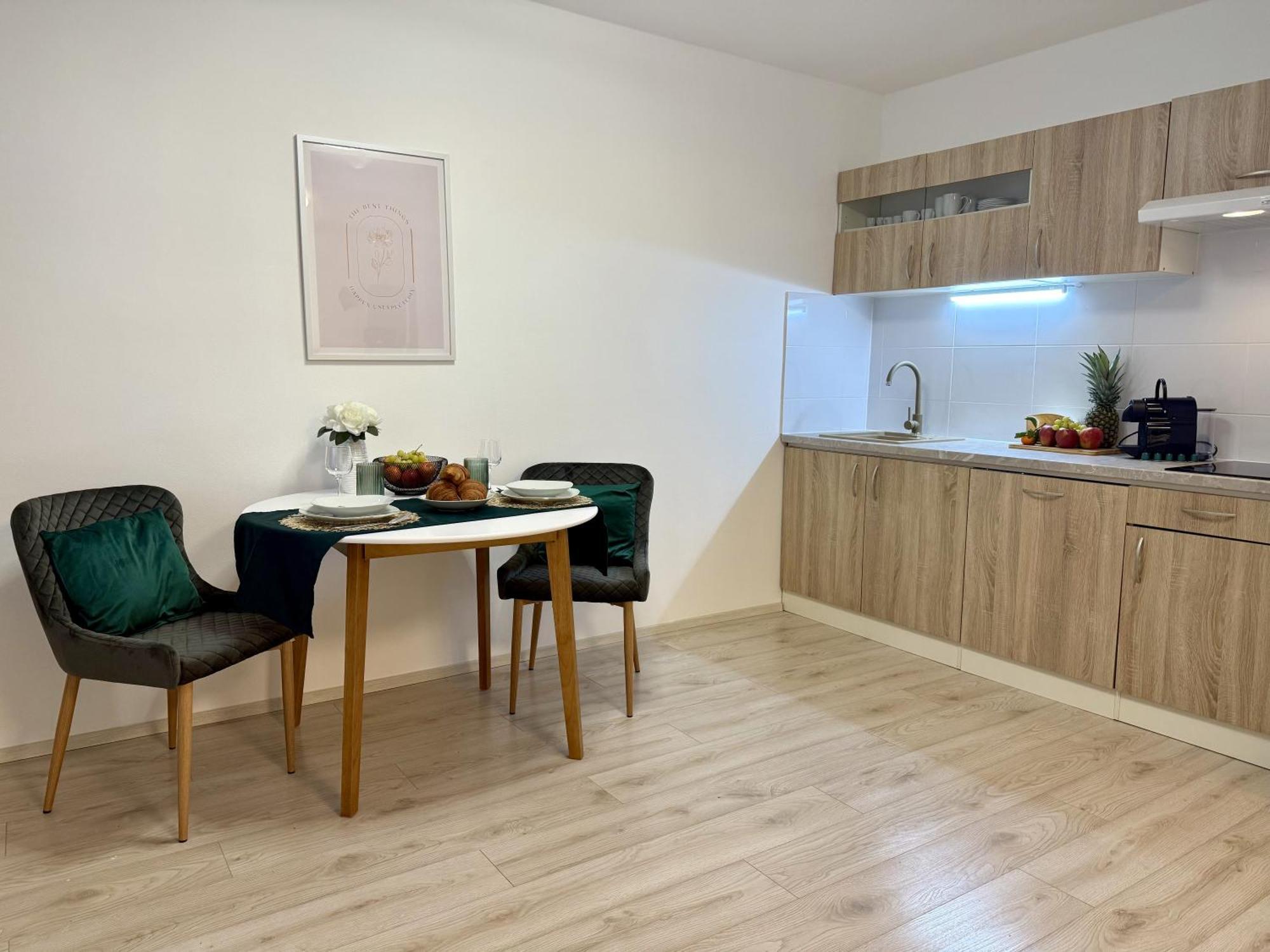 Apartmany New Forest Retreat - U Lesa, S Parkovanim, 300Mbit Internet Jesionik Zewnętrze zdjęcie