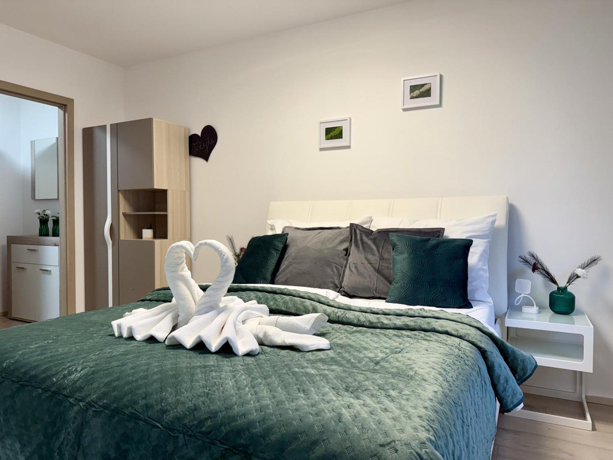 Apartmany New Forest Retreat - U Lesa, S Parkovanim, 300Mbit Internet Jesionik Zewnętrze zdjęcie
