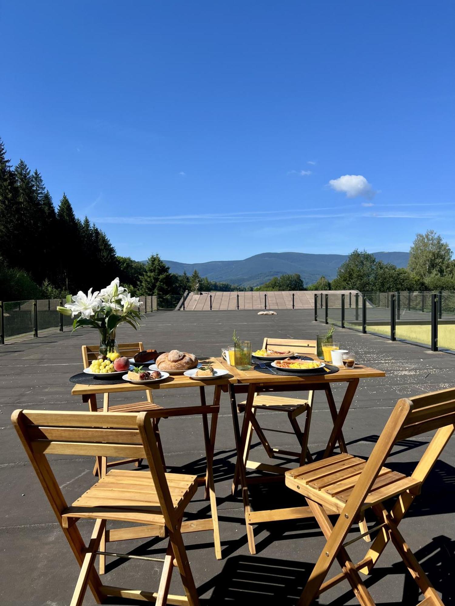 Apartmany New Forest Retreat - U Lesa, S Parkovanim, 300Mbit Internet Jesionik Zewnętrze zdjęcie